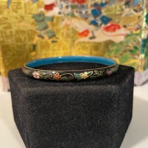 Vintage Chinese Black Cloisonné Floral Bangle Bracelet